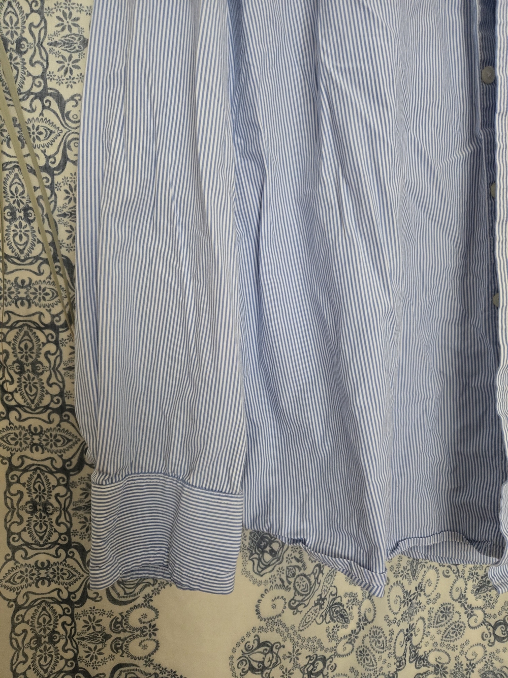 4/$15 Izod Boho Festival TikTok Shirt Into Skirt Light Blue Men's Button-Up - Picture 4 of 9